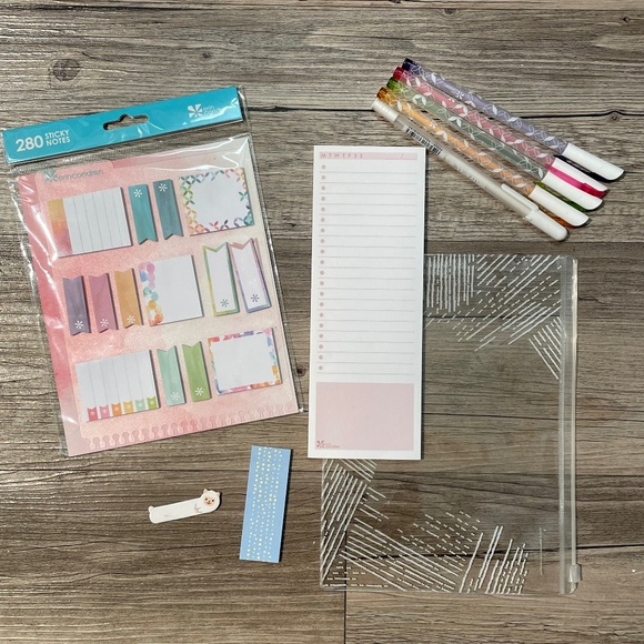 Erin Condren Other - Erin Condren Sticky Post It Note Bundle with 5 Colorful Pens and Clear Zip Case
